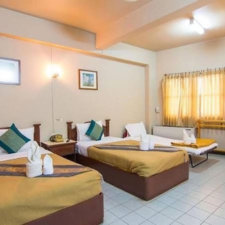 Khelang Nakorn Hotel Lampang Esterno foto