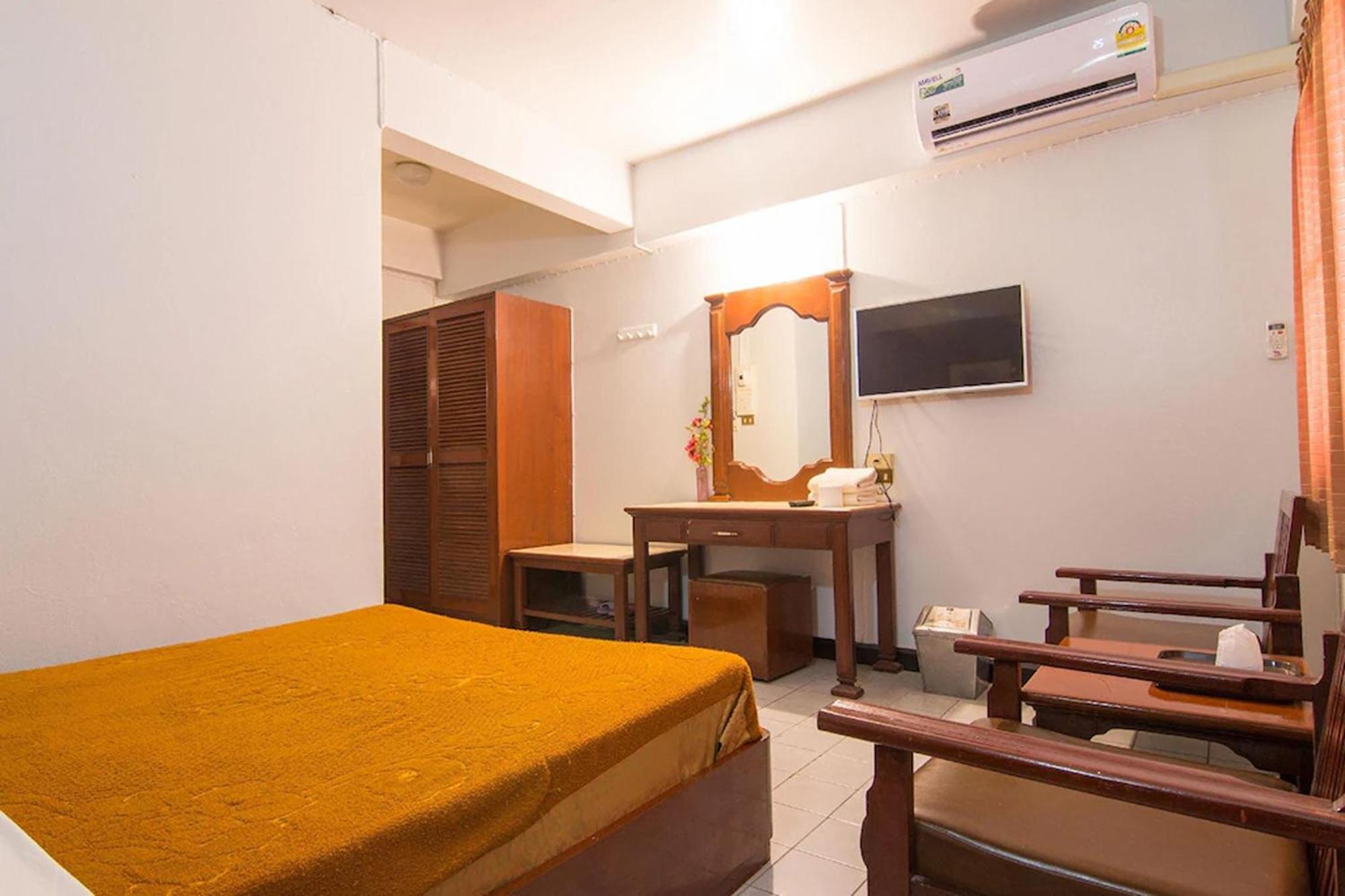 Khelang Nakorn Hotel Lampang Esterno foto
