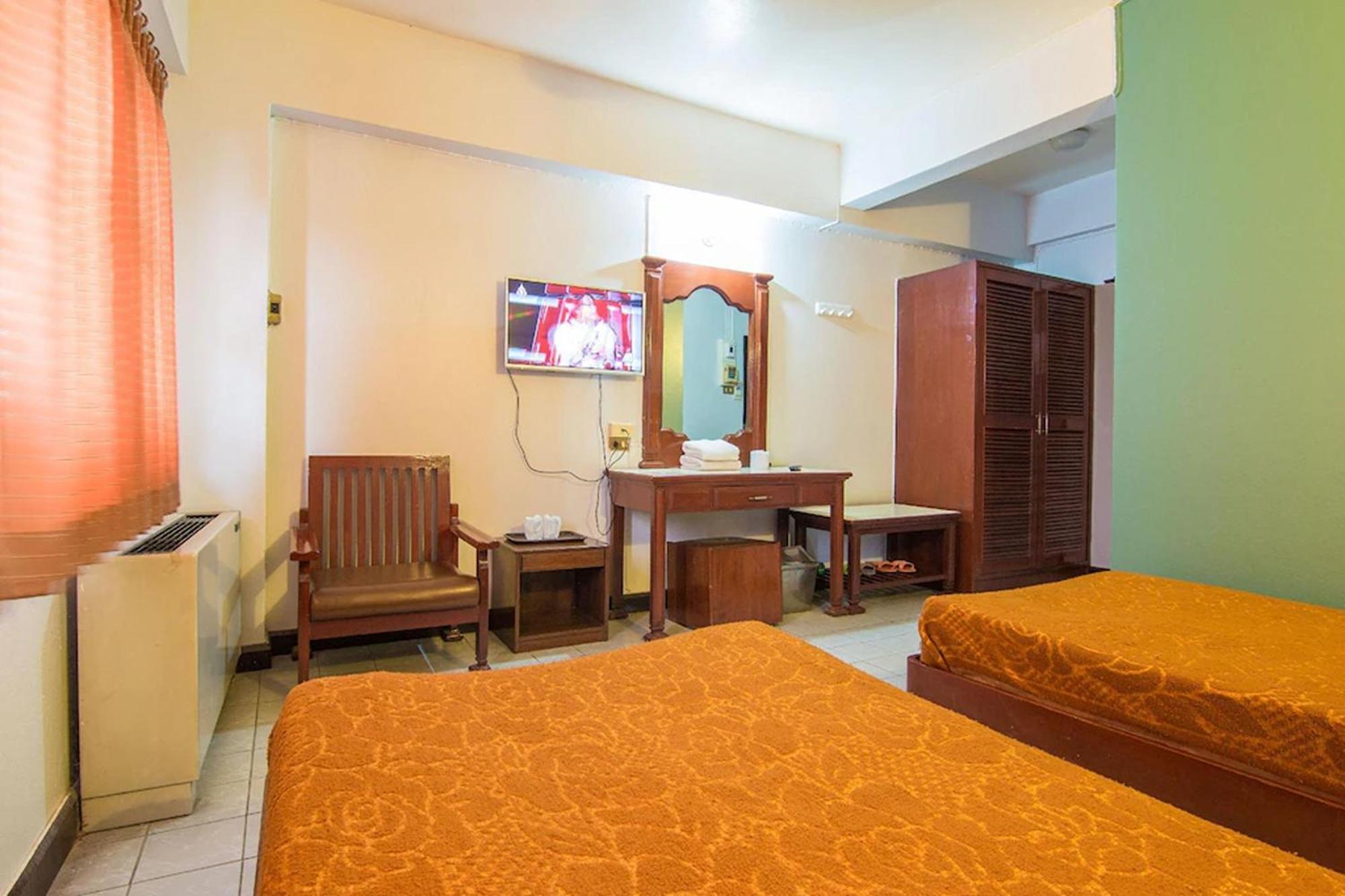Khelang Nakorn Hotel Lampang Esterno foto
