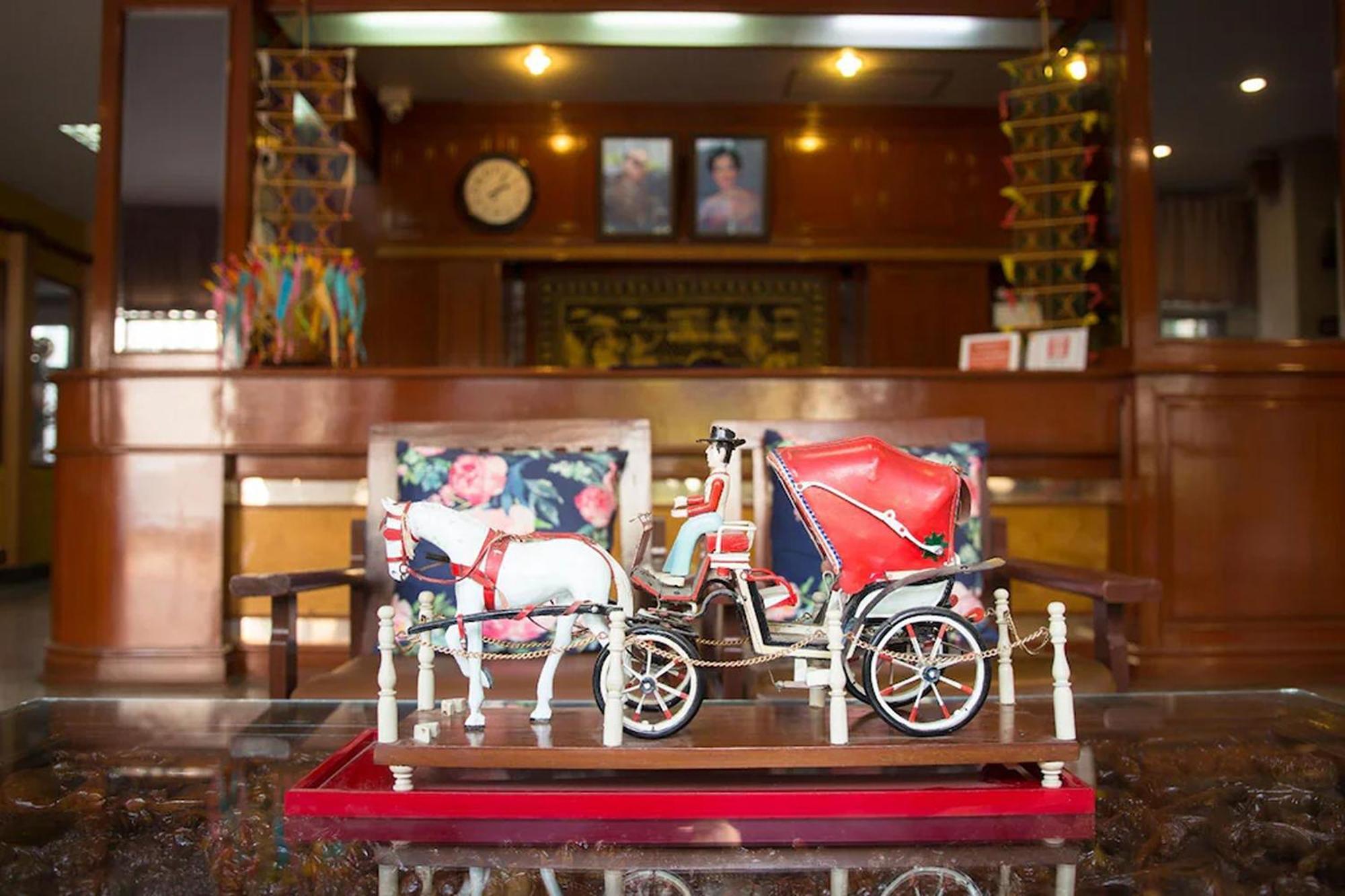 Khelang Nakorn Hotel Lampang Esterno foto