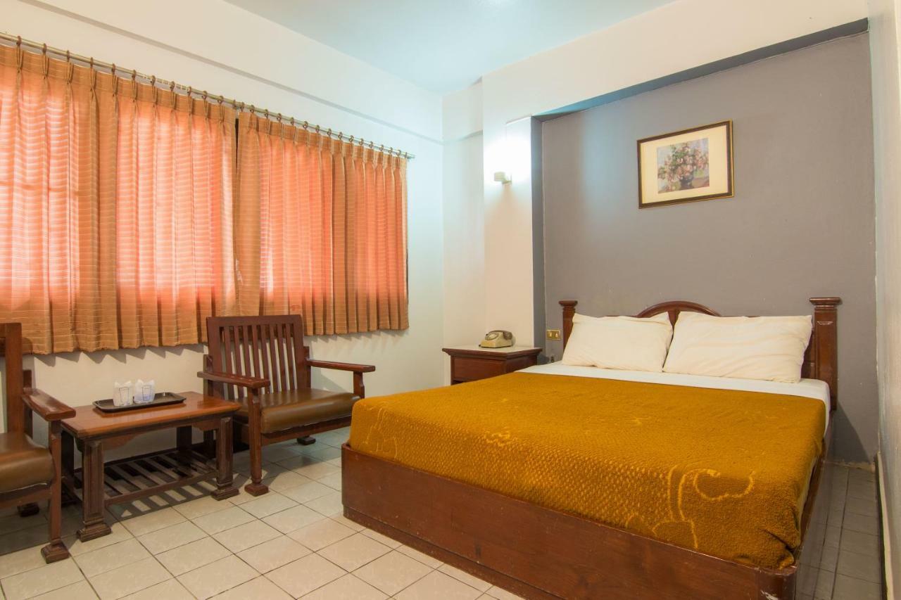 Khelang Nakorn Hotel Lampang Esterno foto